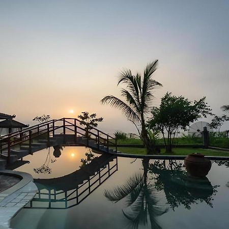 Ketapang Resort Karanghawu Exterior photo