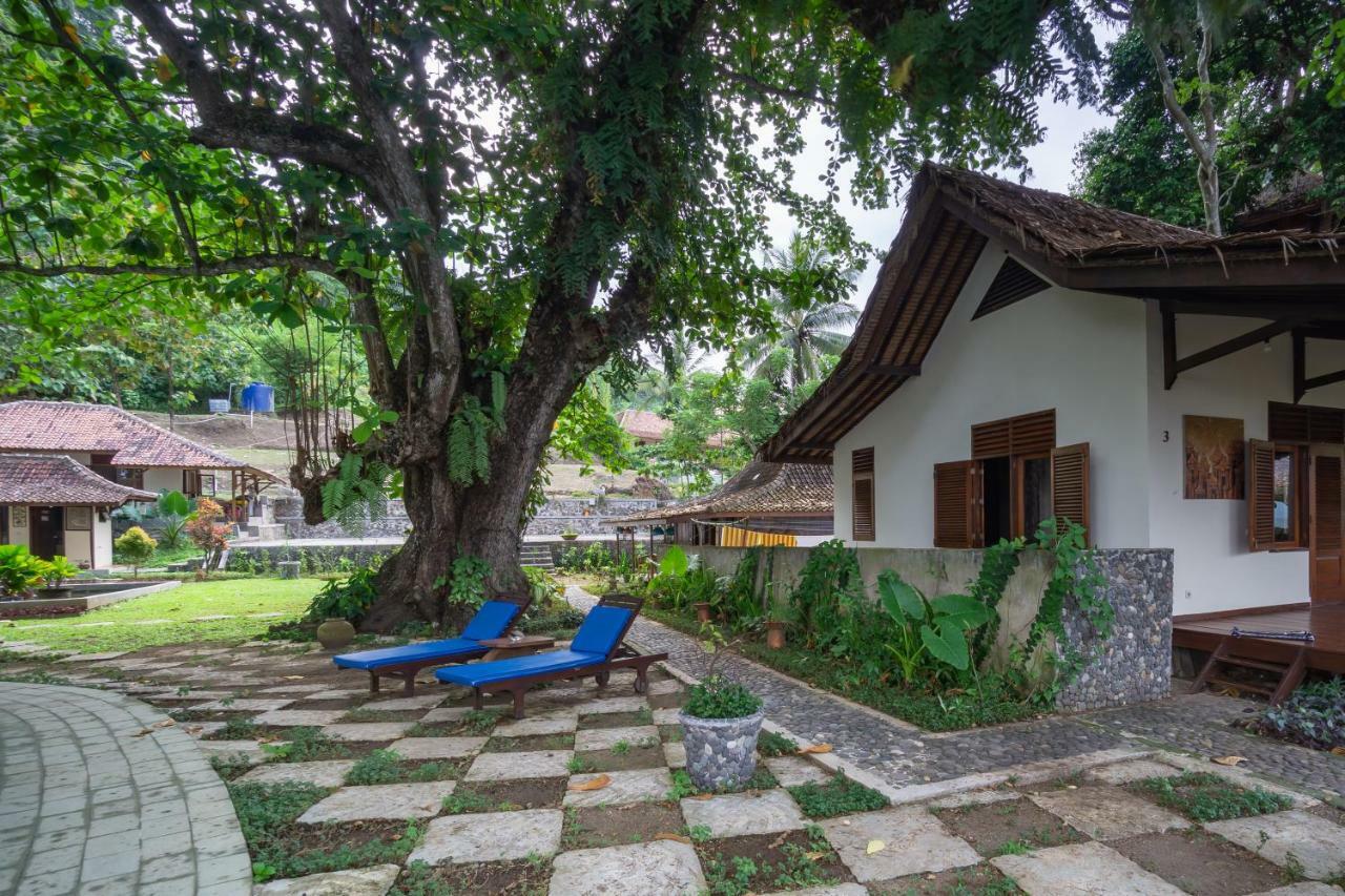 Ketapang Resort Karanghawu Exterior photo