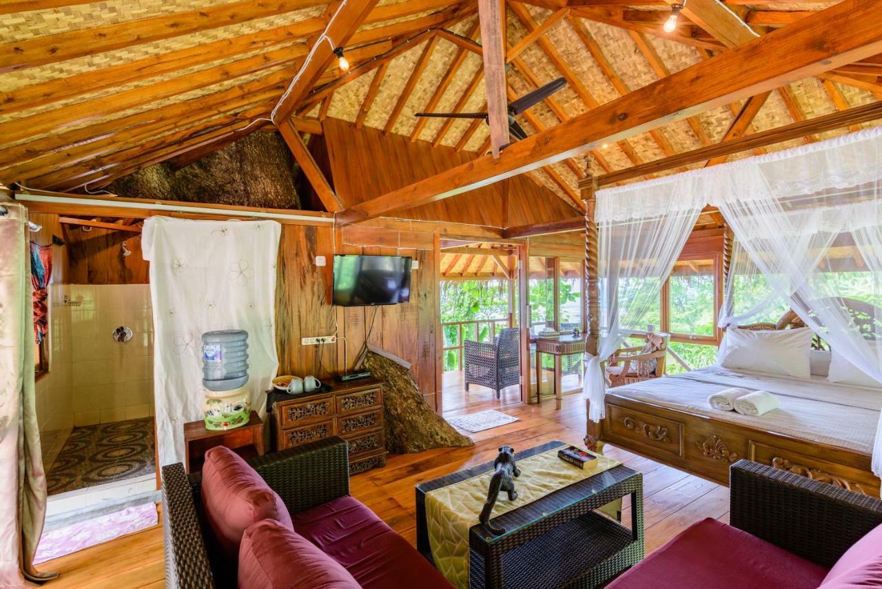 Ketapang Resort Karanghawu Exterior photo